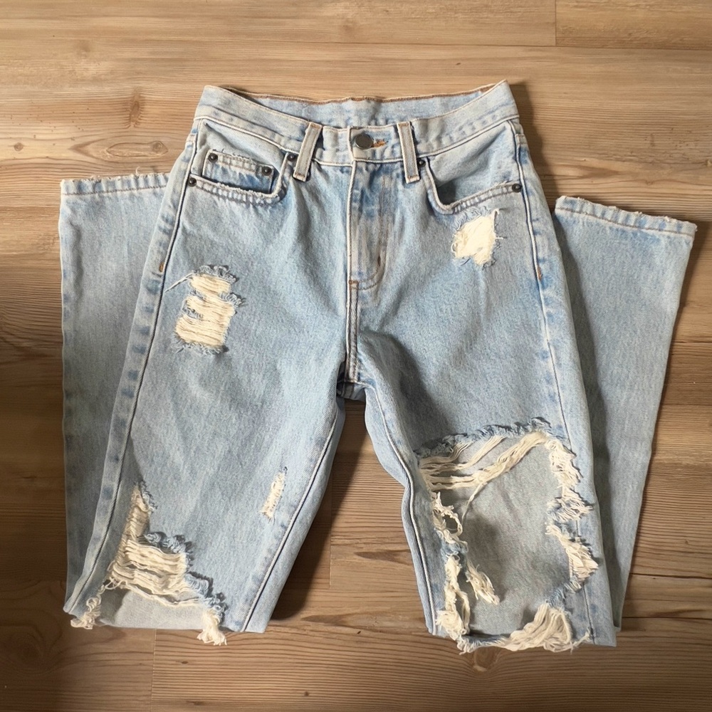 CARMAR Los Angeles Distressed Light Wash Mom Jeans